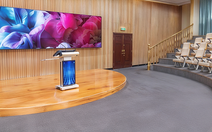 Transform Presentations with Smart Digital Podiums